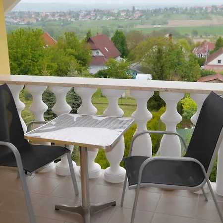 In - Balaton 27597 * Alsópáhok