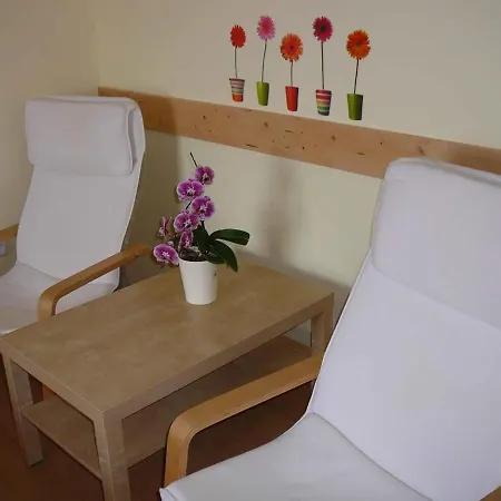 In Alsopahok/balaton 27597 Apartment *